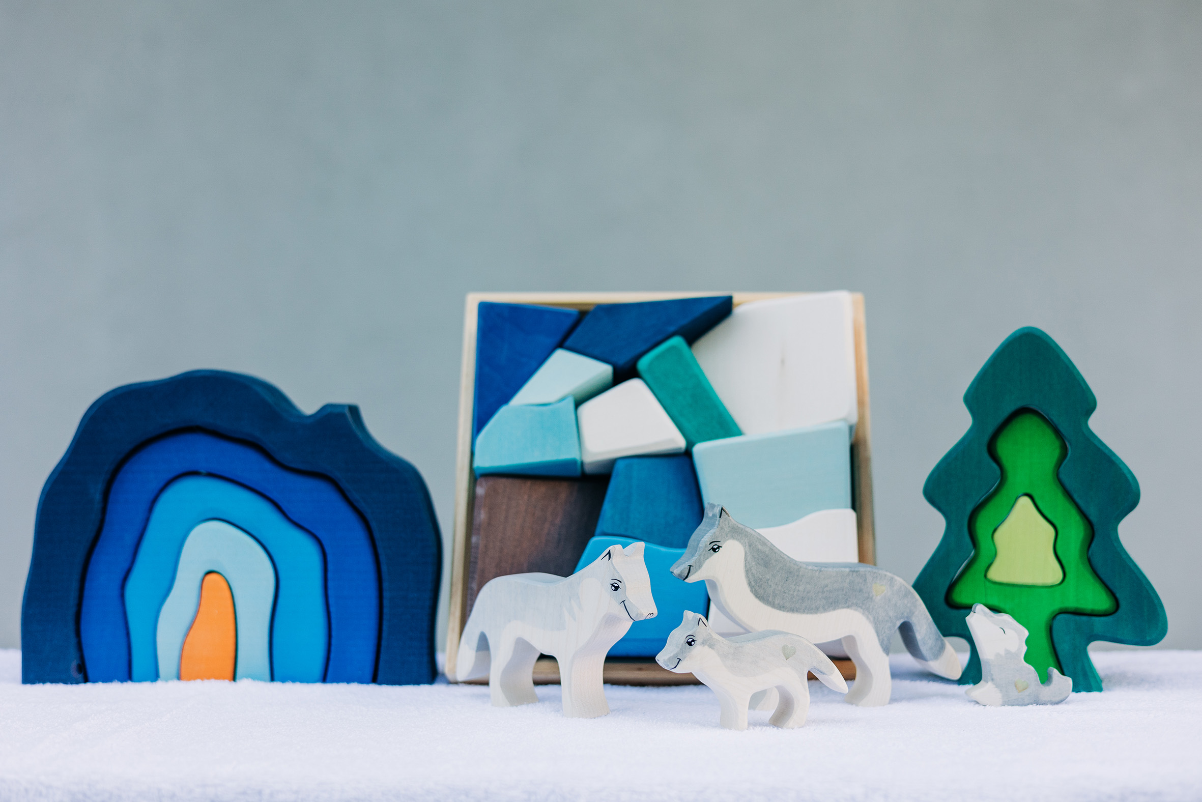 Lilu® Wolf Welpe stehend Lilu® Wolf Welpe stehend