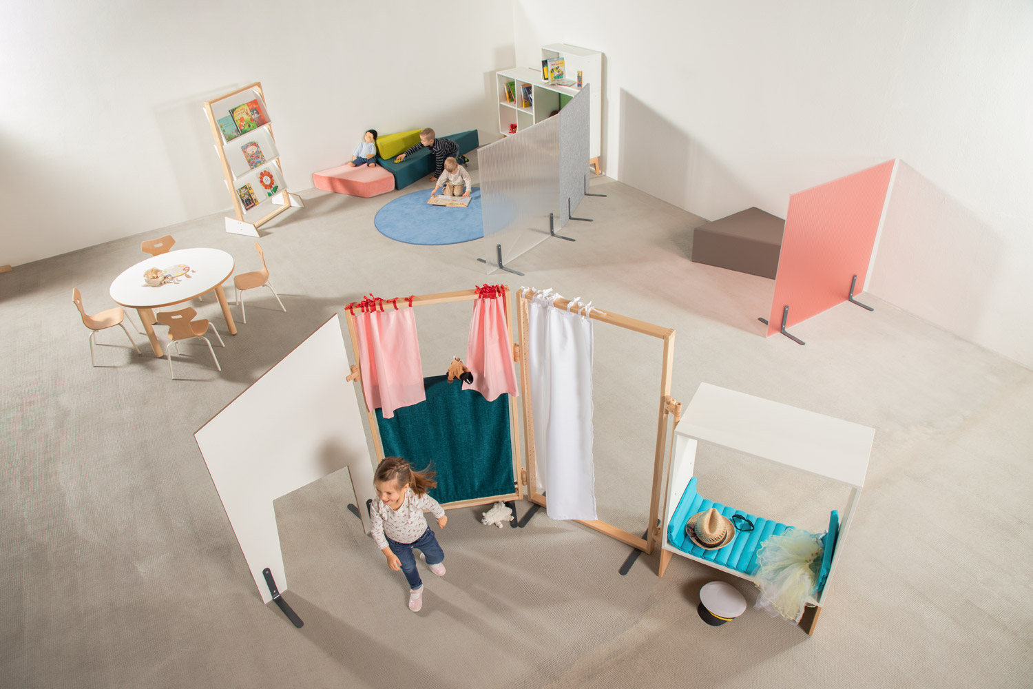 kombi-mobil "Mach Theater" kombi-mobil "Mach Theater"