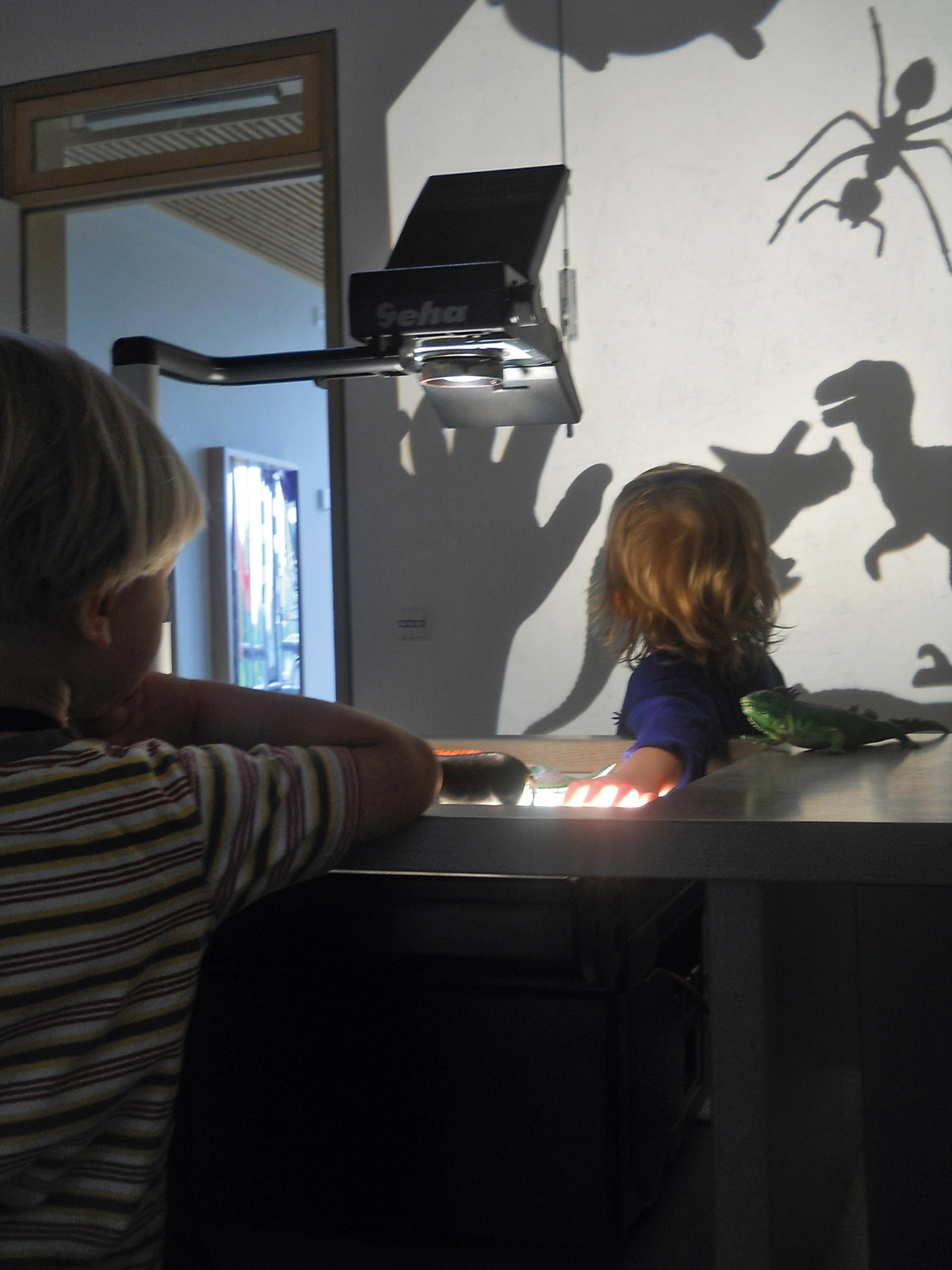 Lichtprojektor Ästhetik anregen mit Lichtmustern