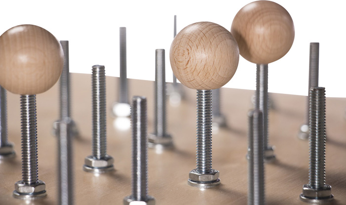 Schrauben-Solitär Schrauben-Solitär