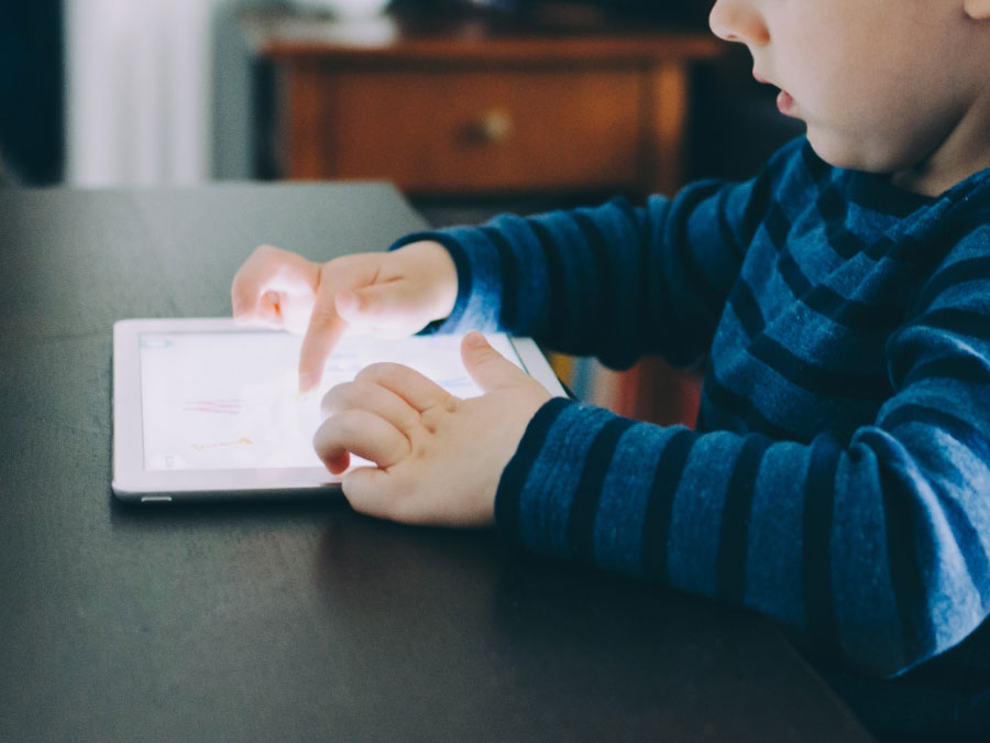 Kita-Häppchen: So geht das! Digitales Bilderbuch mit den Kindern gestalten.