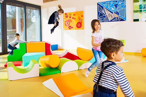 Mit "Bewegten Geschichten" zur Ruhe kommen Mit "Bewegten Geschichten" zur Ruhe kommen