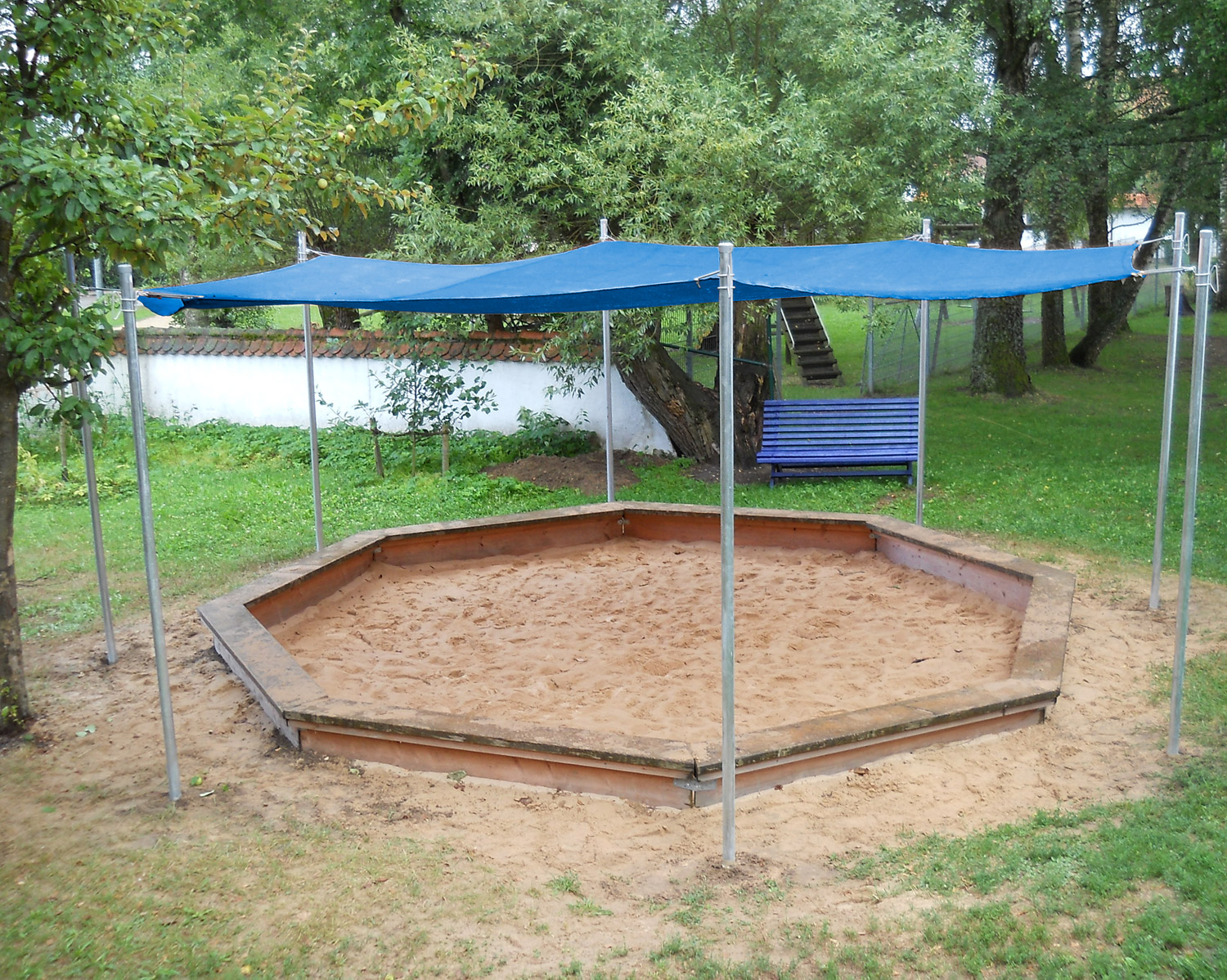 Sonnenschutz Sechseck blau