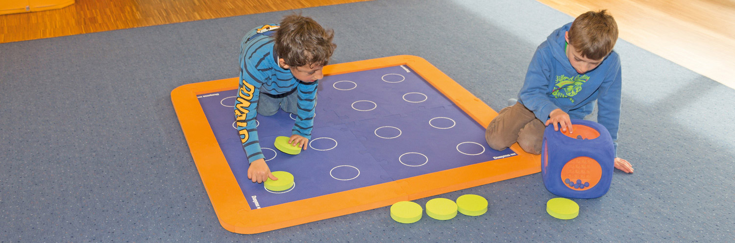 Spielerische Ansätze im Unterricht Schüler spielen verflixt und zugelegt