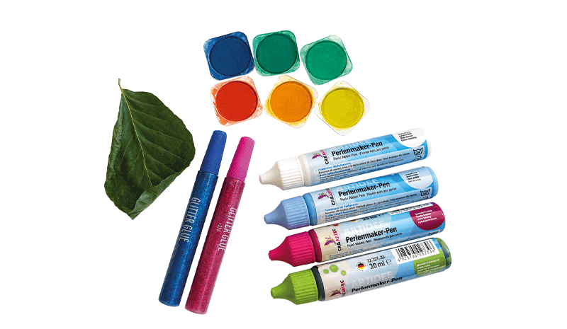 Diese Bastelmaterialen benötigst du für unsere Bastelanleitung "Bunte Blätter".
