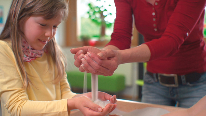 Sandwanne Experimente in der Sandwanne