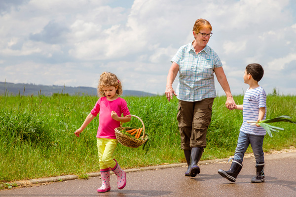 Ästhetische Bildung Ästhetische Bildung während dem Spaziergang