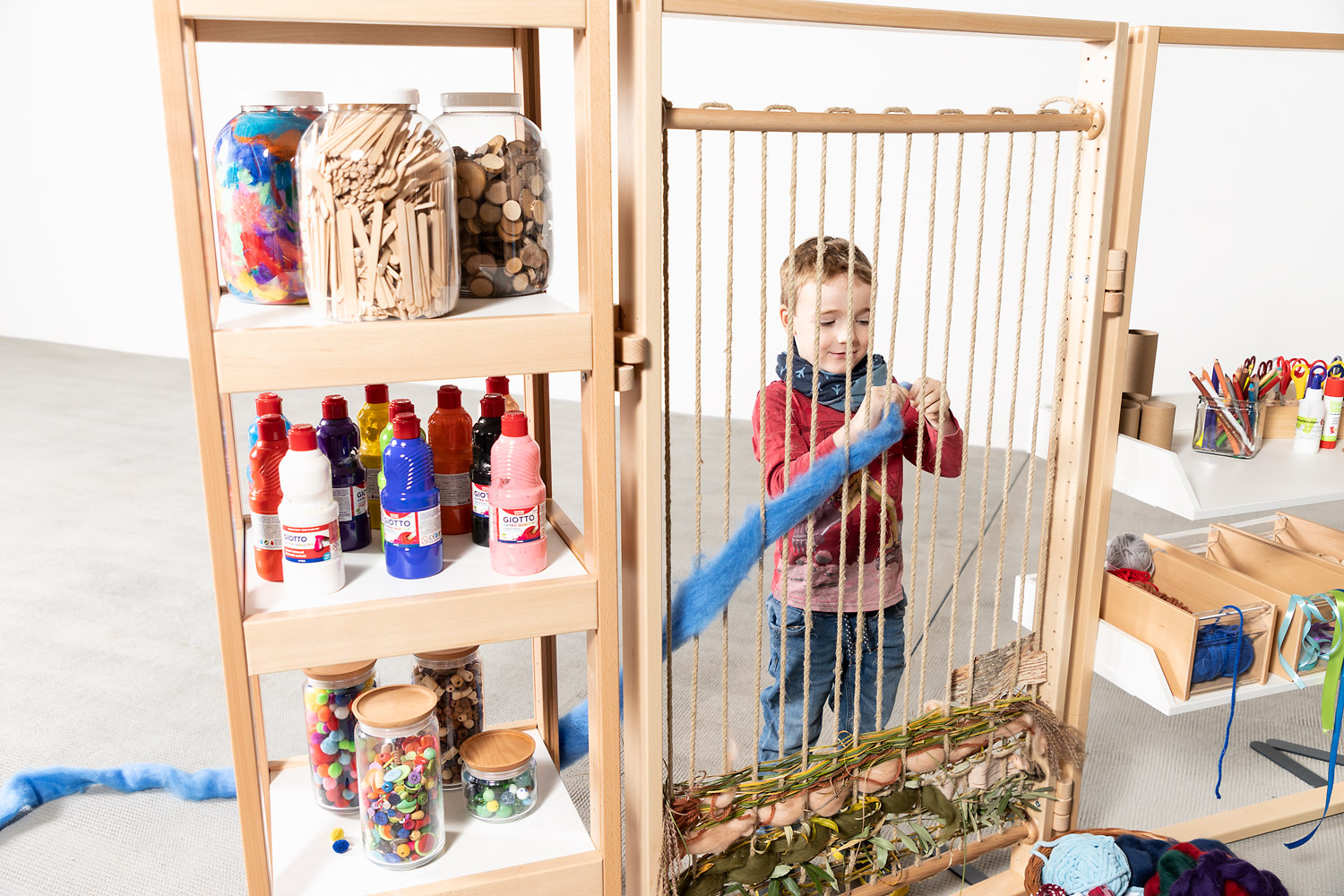 kombi-mobil "KreativWerkstatt Materialien und Weben" kombi-mobil "KreativWerkstatt Materialien und Weben"