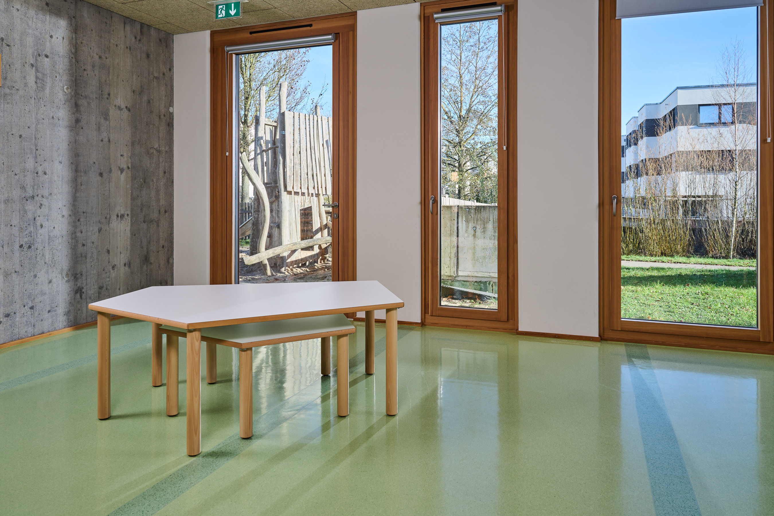 Fünfeck Tischplatte groß weiß