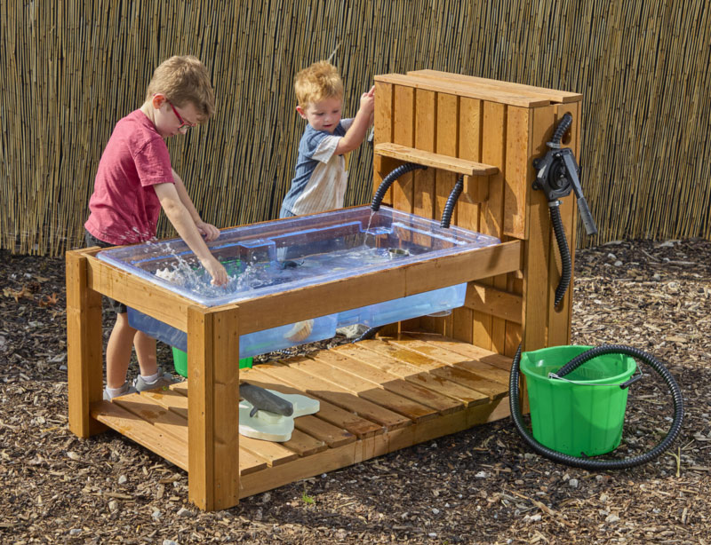 Doppelpump Wasserspiel Doppelpump Wasserspiel
