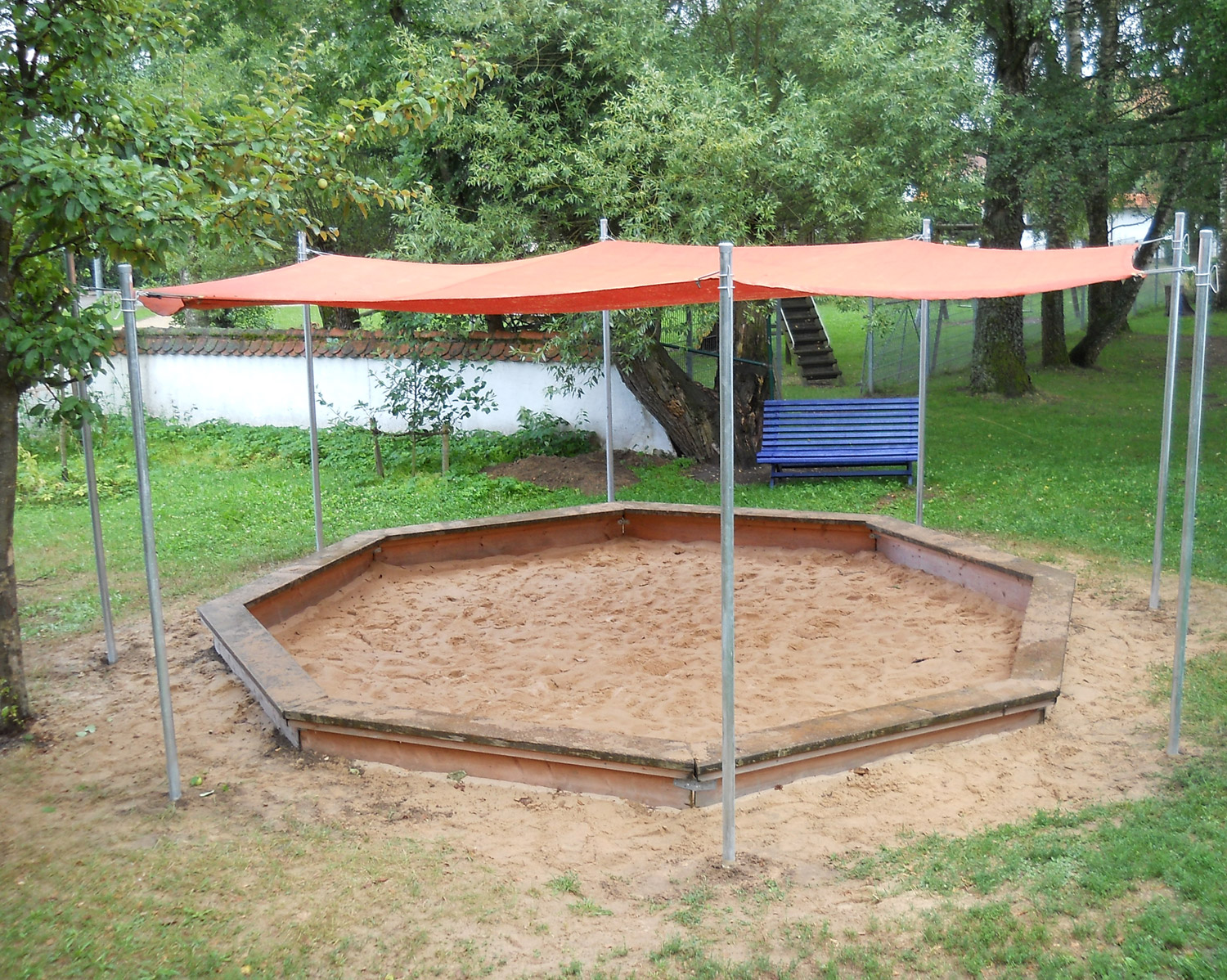 Sonnenschutz Sechseck terracotta