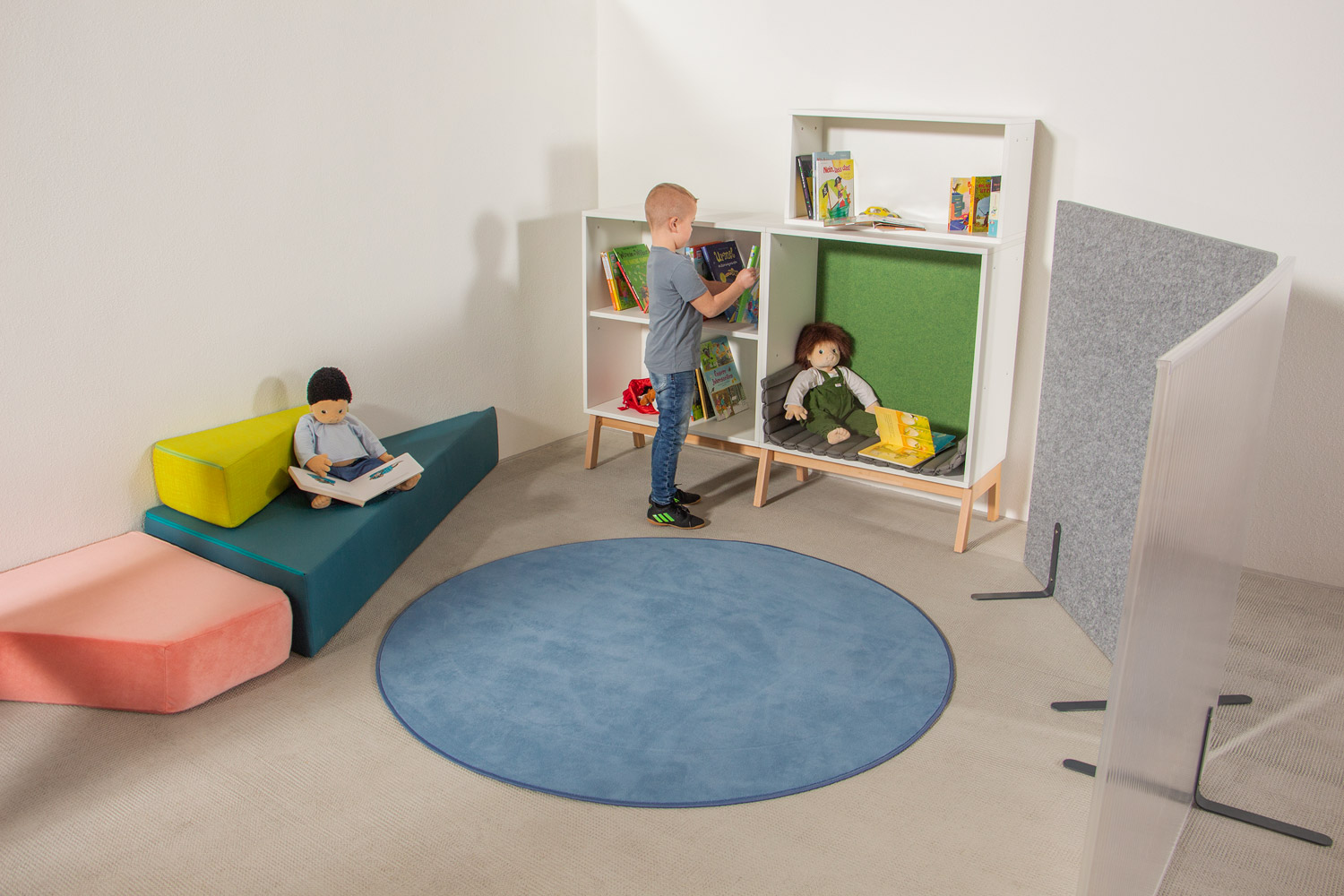 Spielrahmen mit Sonderrückwand innen, Nadelvlies, Breite 80 cm